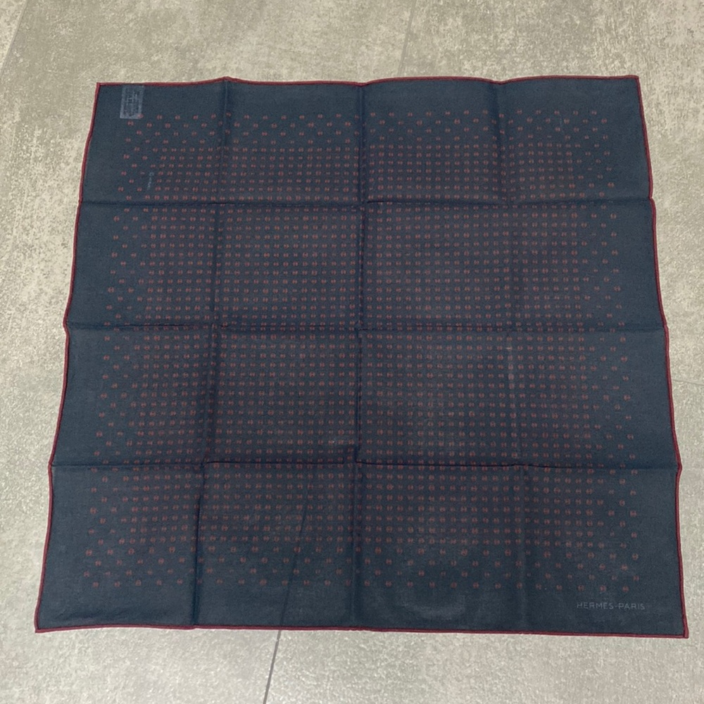 Authentic BNWOT Hermes Handkerchief